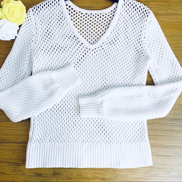 Splendid Sweaters - Splendid Top Open Knit Sweater Size Small EUC